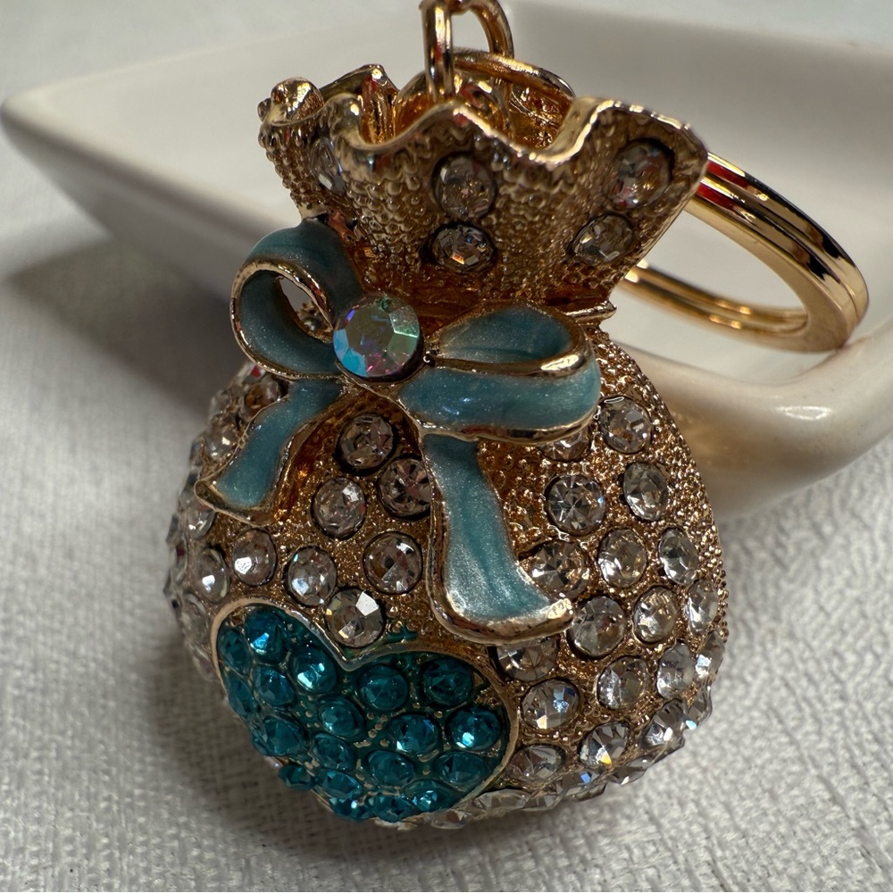 Money Bag Keychain gold-tone and blue Bow & Heart Charm NWOT